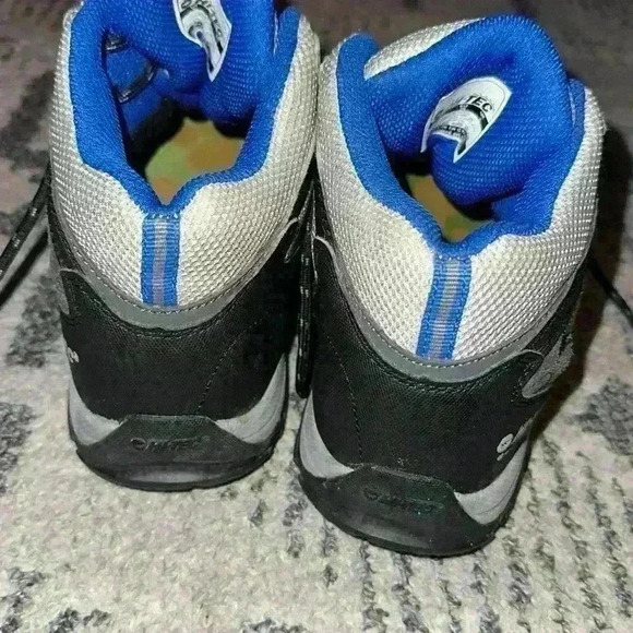 Hi-Tec Logan Waterproof  Jr.- Kids Boots size 6 - Picture 3 of 5
